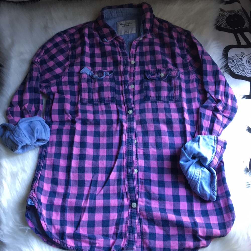 Abercrombie plaid button up Sz XS